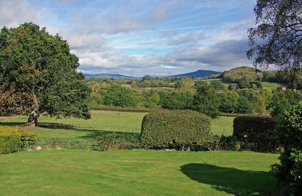 لودلو Overton Grange Country Hotel المظهر الخارجي الصورة